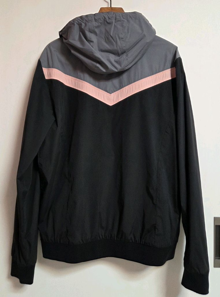 펜디 양면 바람막이 트랙자켓--3