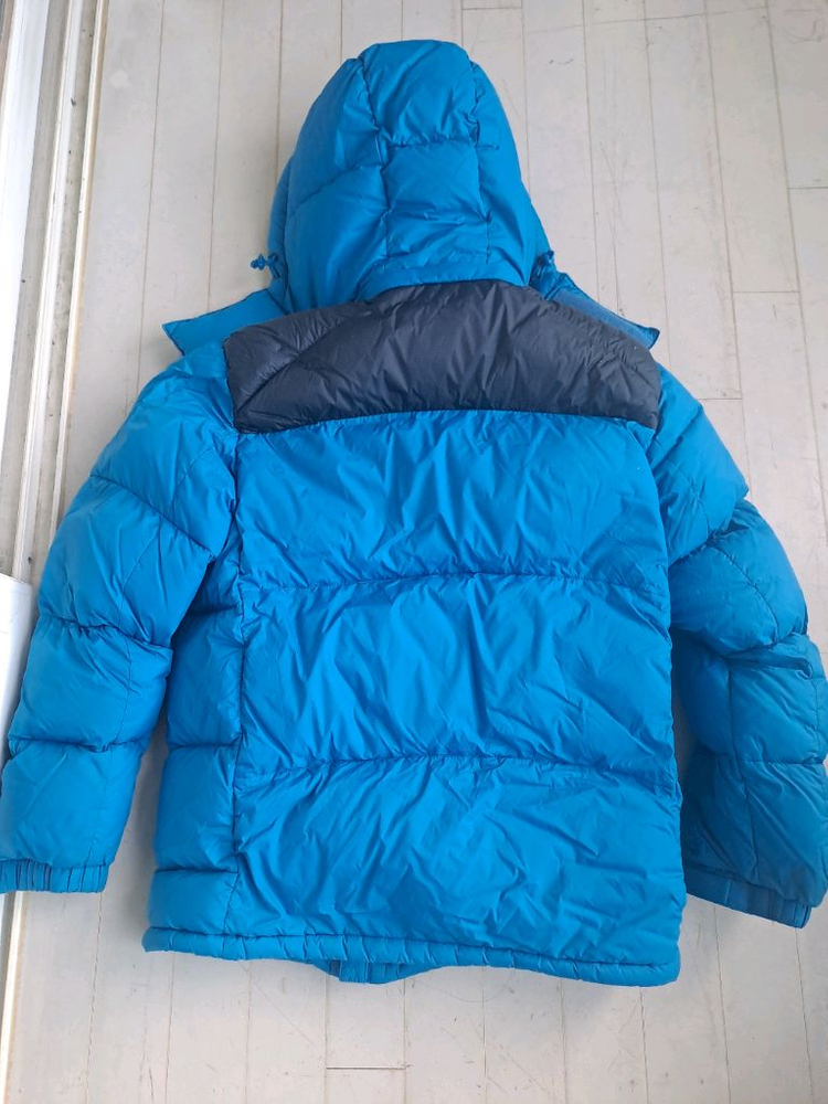 아디다스 남성 구스패딩입니다--4