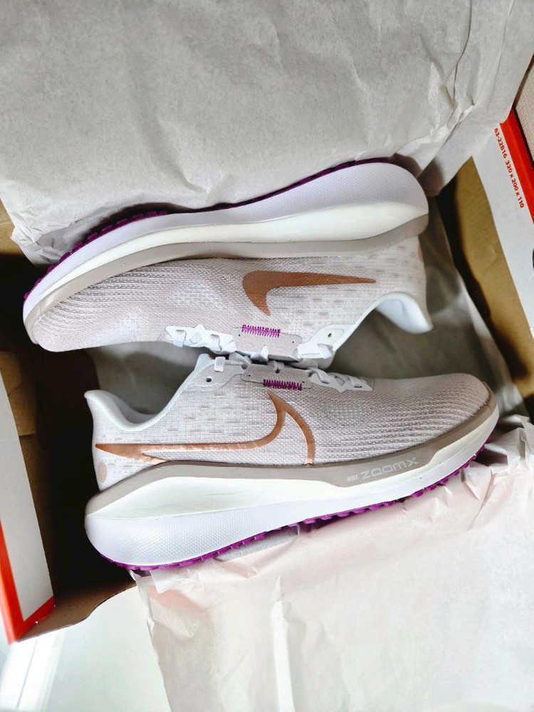 (235,245) 나이키 W 에어 줌 보메로 러닝화 이미지