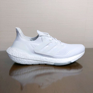 (260) 아디다스 울트라부스트 트리플화이트 이미지