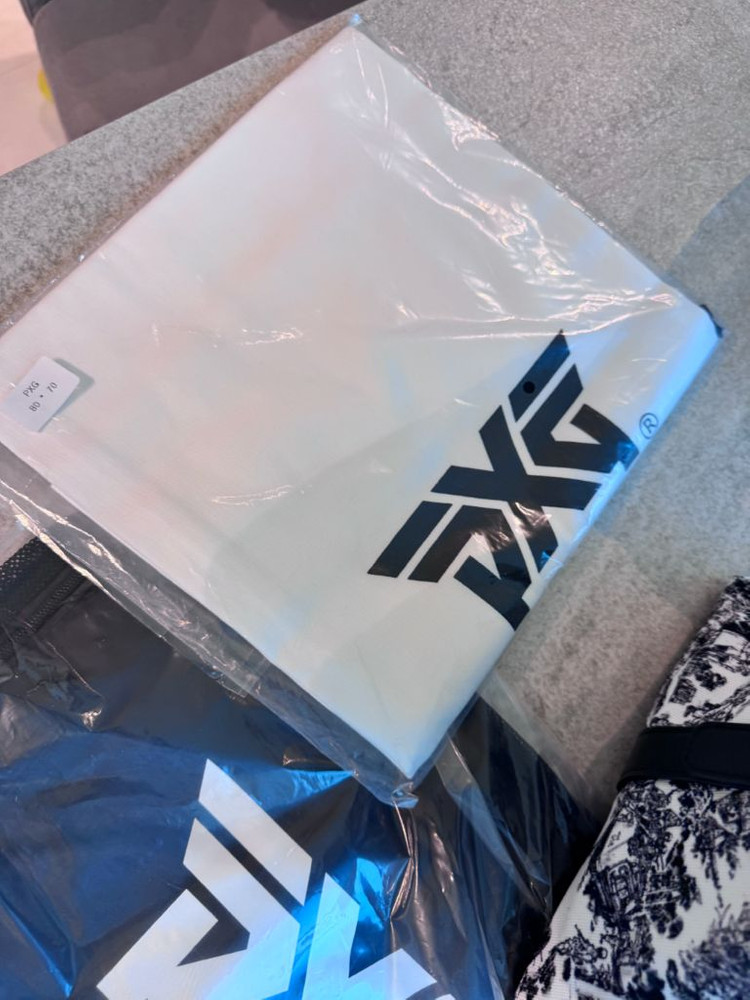 PXG x 김정기작가 콜라보 보스턴백 블랙 새상품 이미지