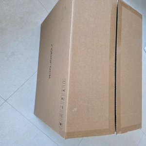 로보락 Qrevo pro 일반 스테이션 팝니다.