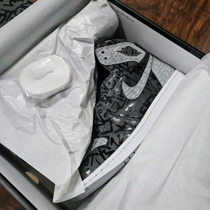 (265사이즈) 조던1 리벨리어네어 나코탭 새상품 미시착