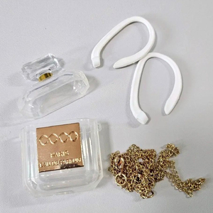 에어팟1세대,2세대 호환 가능한 케이스 향수 퍼퓸케이스 새상품 이미지