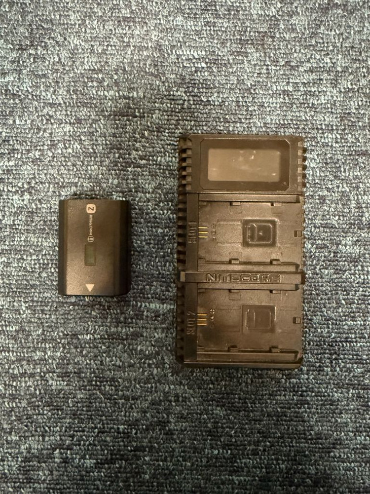 [직거래] 소니 a7m3 바디+8sinn 케이지, 캐논 파워샷 v1--5