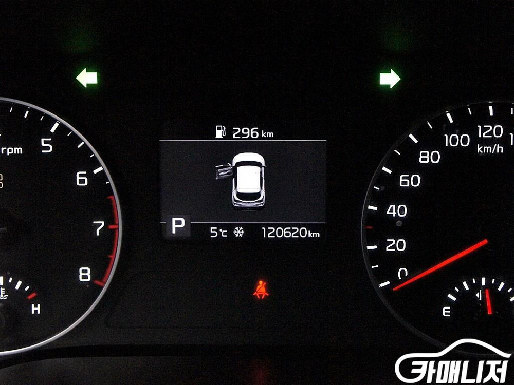 [기아]셀토스 가솔린 1.6 터보 2WD 프레스티지 (5인승) #2026년특가--8