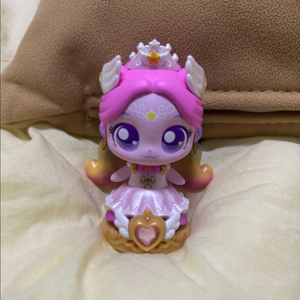 캐치티니핑 오로라공주피규어
