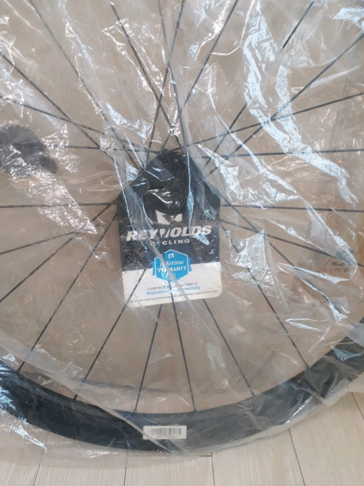 레이놀즈 어썰트 카본 휠셋--1