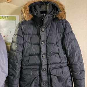 몽클레어 클루니 이미지