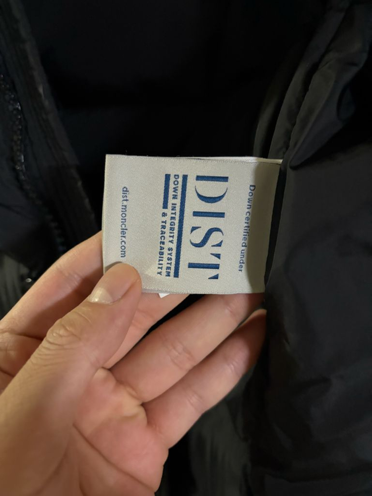 몽클레어 클루니 이미지