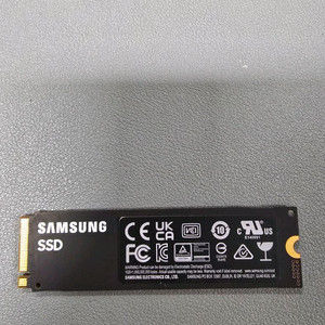 삼성 980 PRO M.2 NVMe 1TB 팝니다(택포)