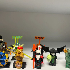 레고 닌자고 피규어 판매합니다