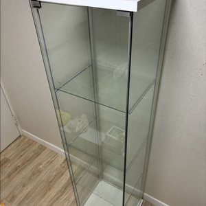 이케아 유리장식장