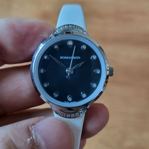 제이에스티나 로만손 여성 가죽시계