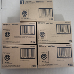 SHF진골조제법 가면라이더 넥스트1호/파이즈 엑셀폼/하이퍼가탁크/쿠우가 어메이징마이티 미개봉