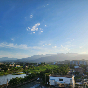 s25 울트라 512 / 1tb 삽니다.