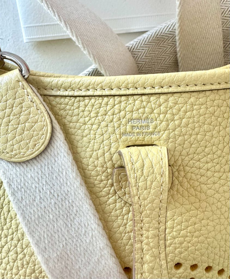 에르메스 미니 에블린 갤러리아 구입 정품 존 푸셩 컬러 싸게 팔아요 이미지