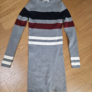 그레이 니트 미니 원피스(핏됨)