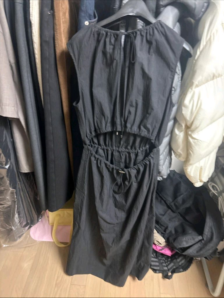 오스트카카 원피스 이미지
