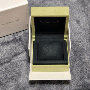 반클리프 팔찌 케이스 박스 스위트 알함브라