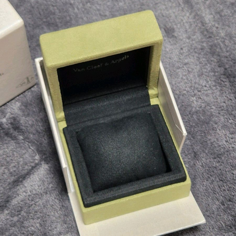 반클리프 팔찌 케이스 박스 스위트 알함브라--1