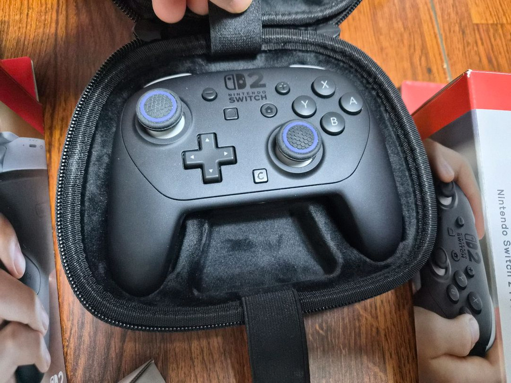 닌텐도 스위치2 프로콘 (8.5, 8) 판매합니다 프로컨트롤러2--5