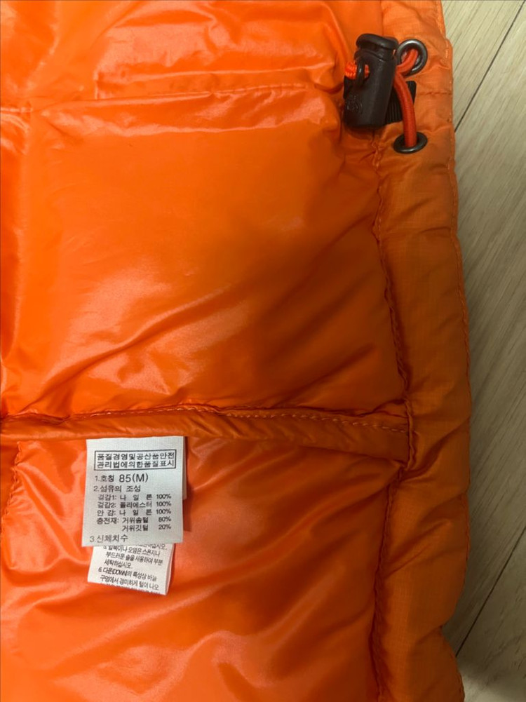 노스페이스 눕시 패딩 조끼 700 이미지