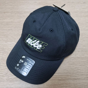 나이키 캡모자 S/M사이즈 블랙 새제품 3만원