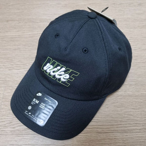 나이키 캡모자 S/M사이즈 블랙 새제품 3만원