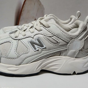 뉴발란스키즈 878 170화이트 운동화
