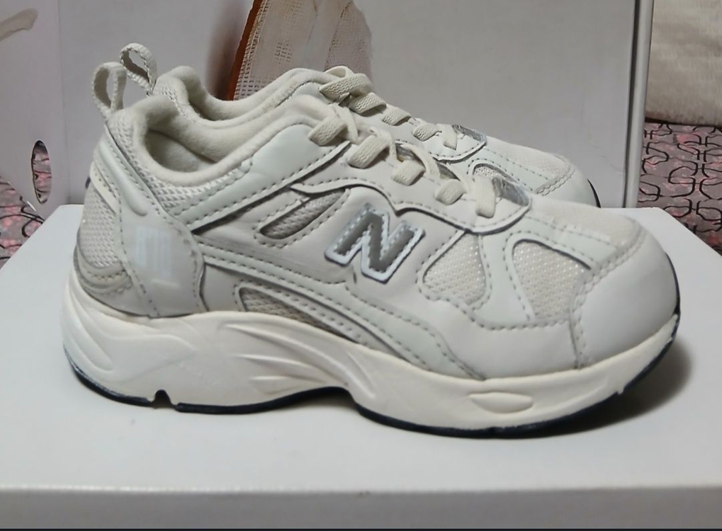 뉴발란스키즈 878 170화이트 운동화 이미지