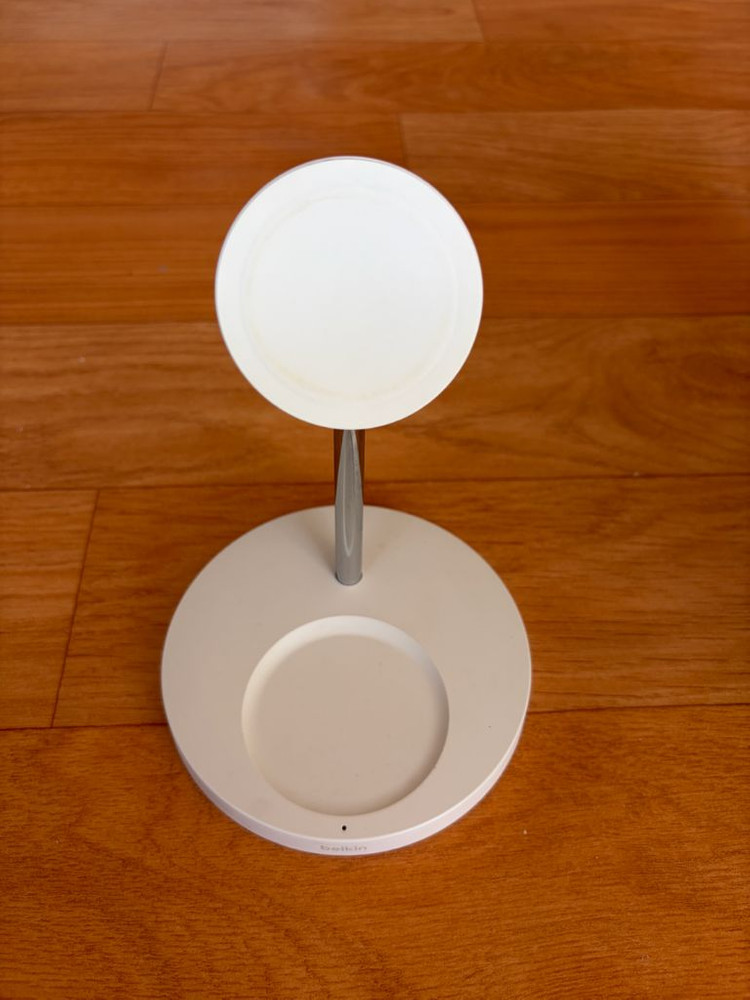 벨킨 2-in-1 부스트 차지 프로 충전기--1