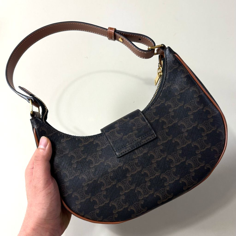 [OS/당일출고]셀린느 트리옹프 아바백 / 숄더백--3