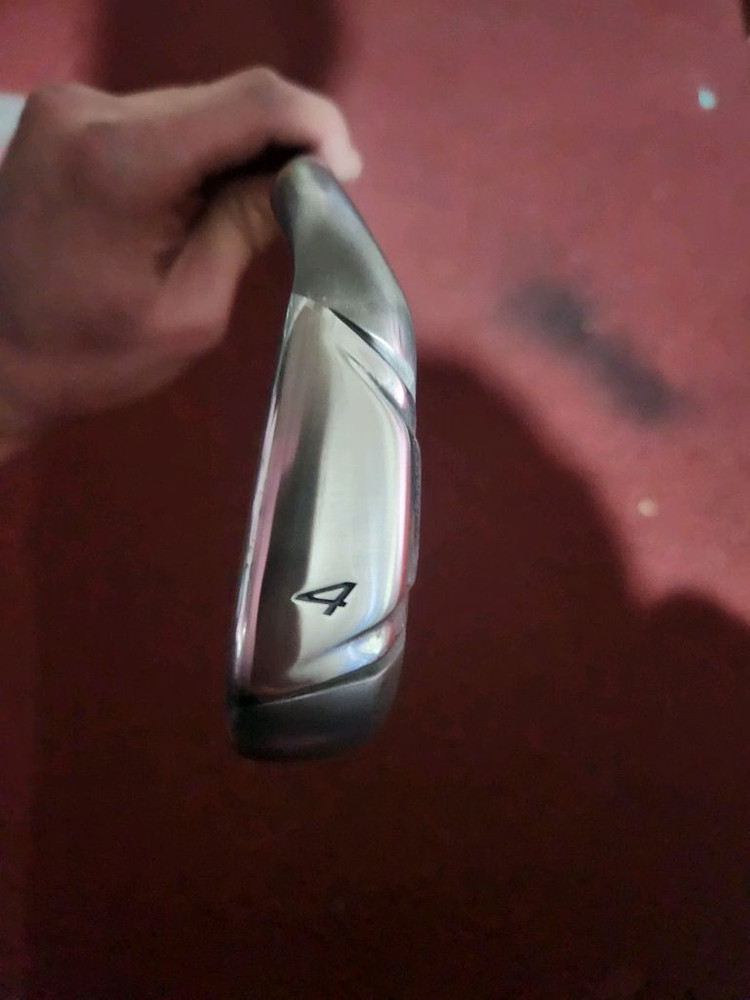 상태 깨끗 테일러메이드 RBZ 4번 아이언 이미지