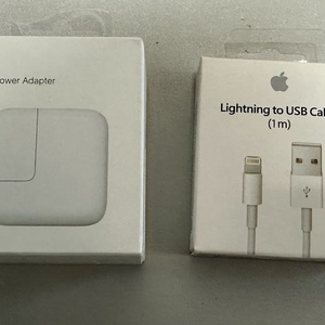 아이패드 아이폰 충전케이블 어댑터애플 정품 케이블 둘다 새상품 미개봉입니다 세트가격입니다안전결재및 직거래 합니다구매