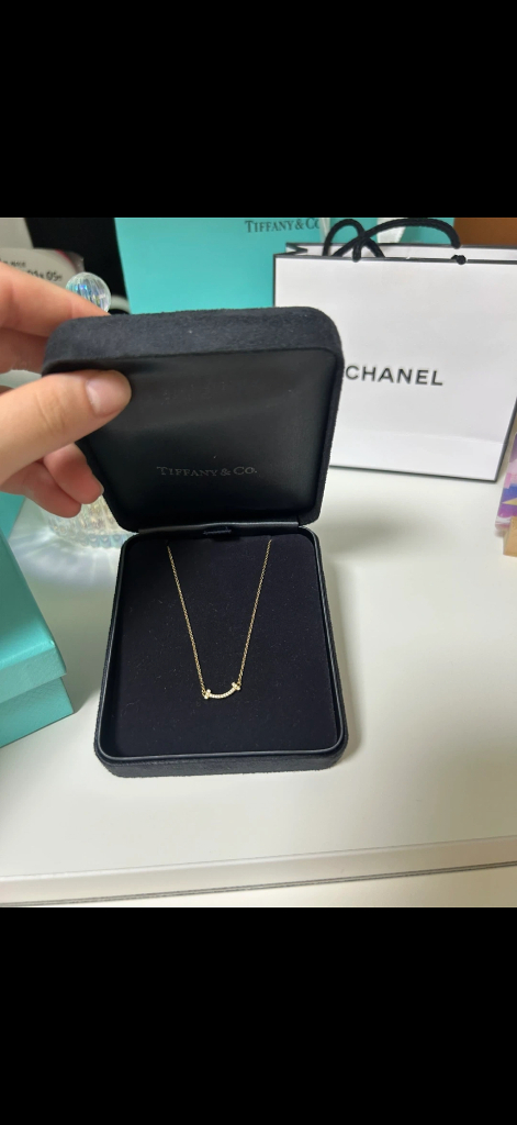 티파니 스마일 다이아 목걸이 (체인연장 ㅇ) 이미지