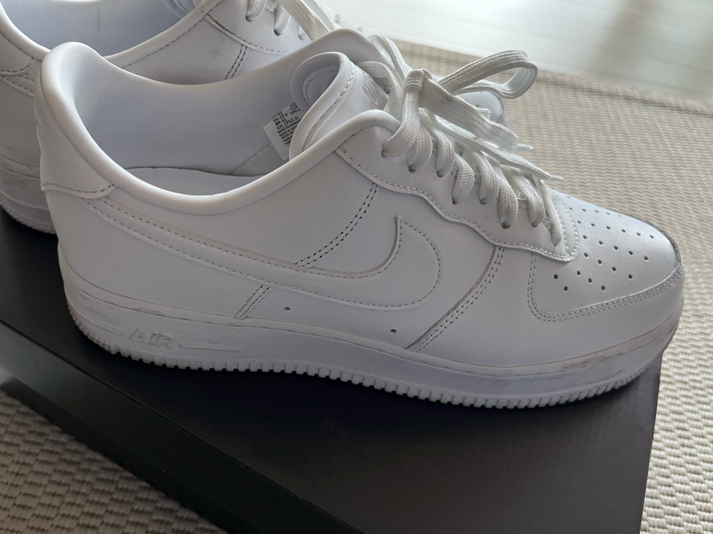 나이키 에어포스원 07 프레쉬,275사이즈--5