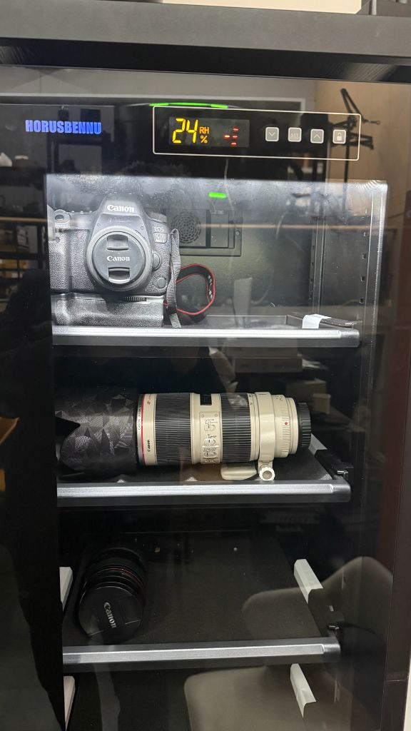 캐논 EOS 6D Mark2 카메라+백통+계륵 풀셋 이미지