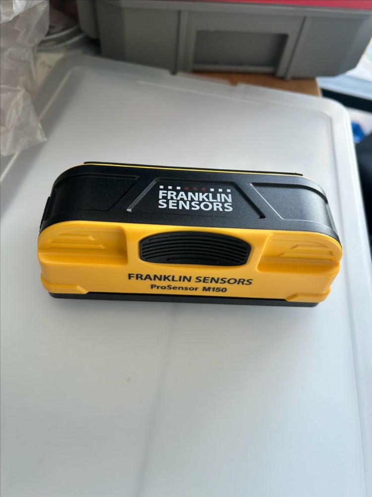 스터드파인더 프랭클린센서--1