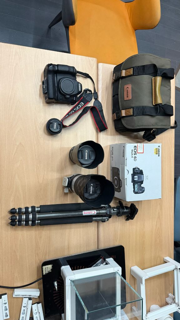 캐논 EOS 6D Mark2 카메라+백통+계륵 풀셋 이미지