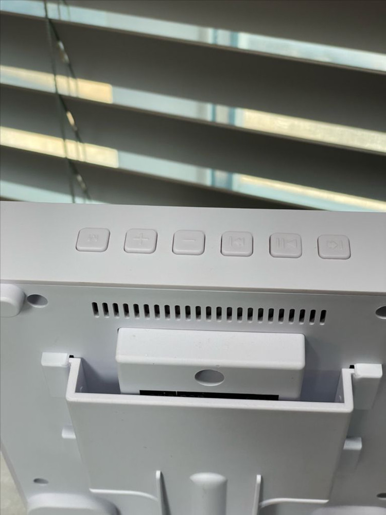 스카이디지탈 벽걸이 블루투스 CD플레이어 택포--4