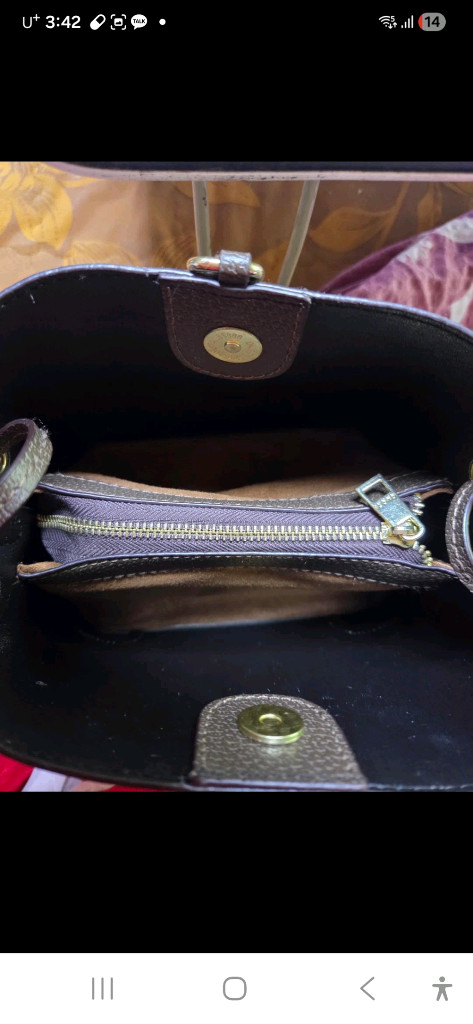 구찌 GG 로고 미니 버킷백 브라운(중고) 이미지