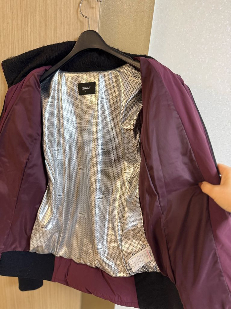 정품 타이틀리스트 구스발열패딩(S)정가60만원(세련된 버건디)--4