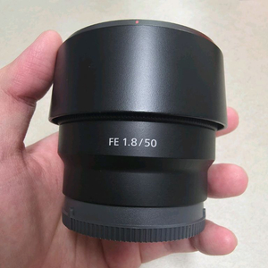 소니 50mm f1.8