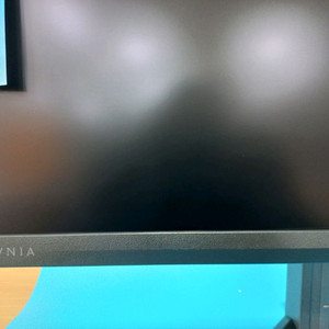 필립스 에브니아 QHD 180Hz 프리싱크 HDR400 게이밍 모니터 27인치