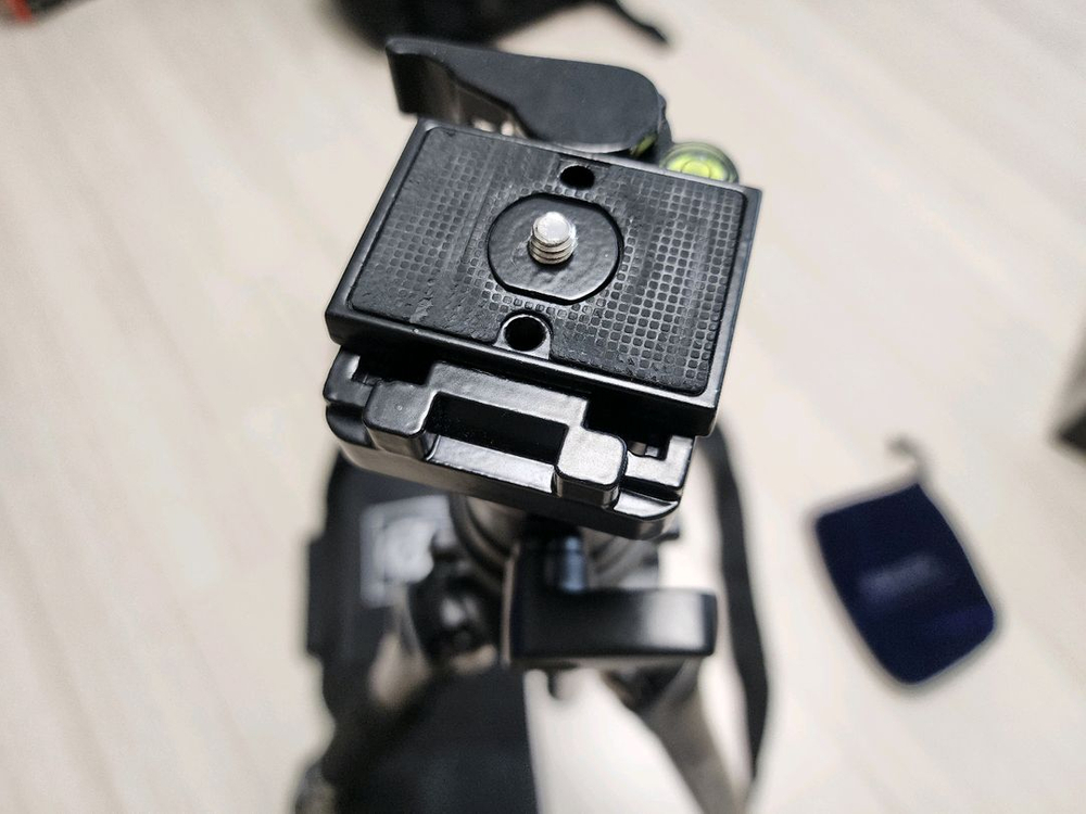 로우락 rowlock rapid series ti-275 ir-25 볼헤드 삼각대 팝니다--6