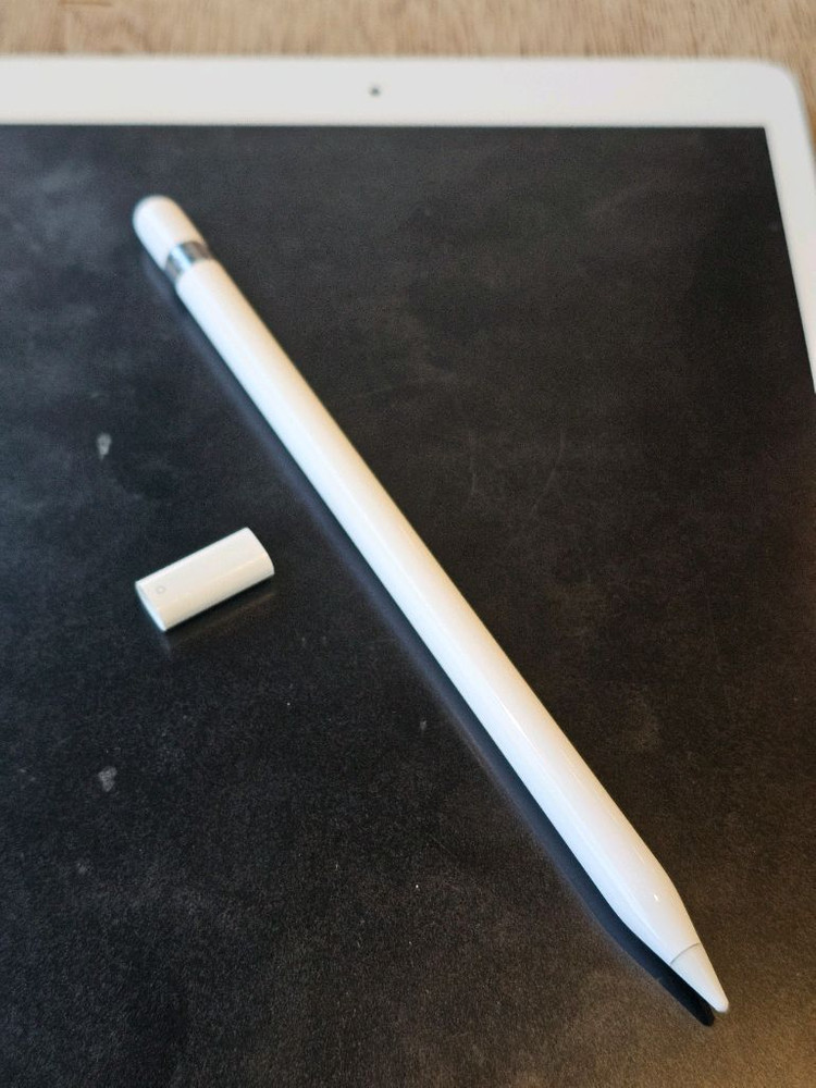 아이패드 7세대 32GB + 애플펜슬 1세대--9