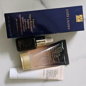 에스티로더 아쿠아 브릴리언스 파운데이션 + 세럼 세트