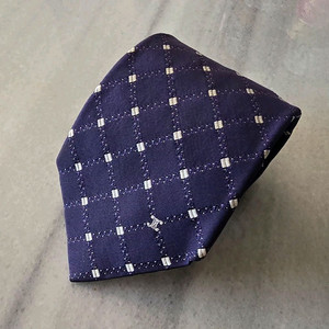 셀린느 넥타이 네이비 도트패턴