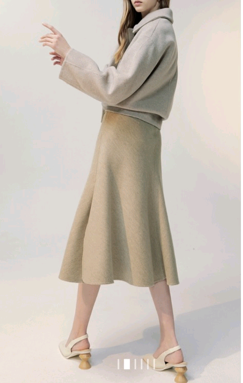 정가 69만 5천원! 랑방컬렉션 LANVIN COLLECTION 21 플레어 헴 스커트 (44) 무료 배송--1